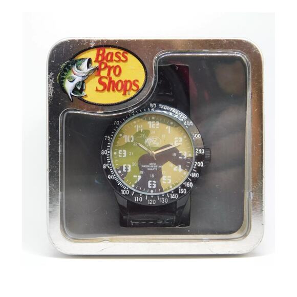 Bass Pro Shops Tachymeter Military Dial Quartz Analog Men's Watch - Picture 1 of 5